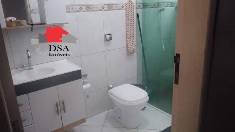 Casa à venda com 3 quartos, 180m² - Foto 3