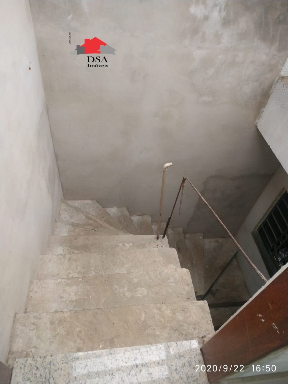 Casa à venda com 4 quartos, 200m² - Foto 13