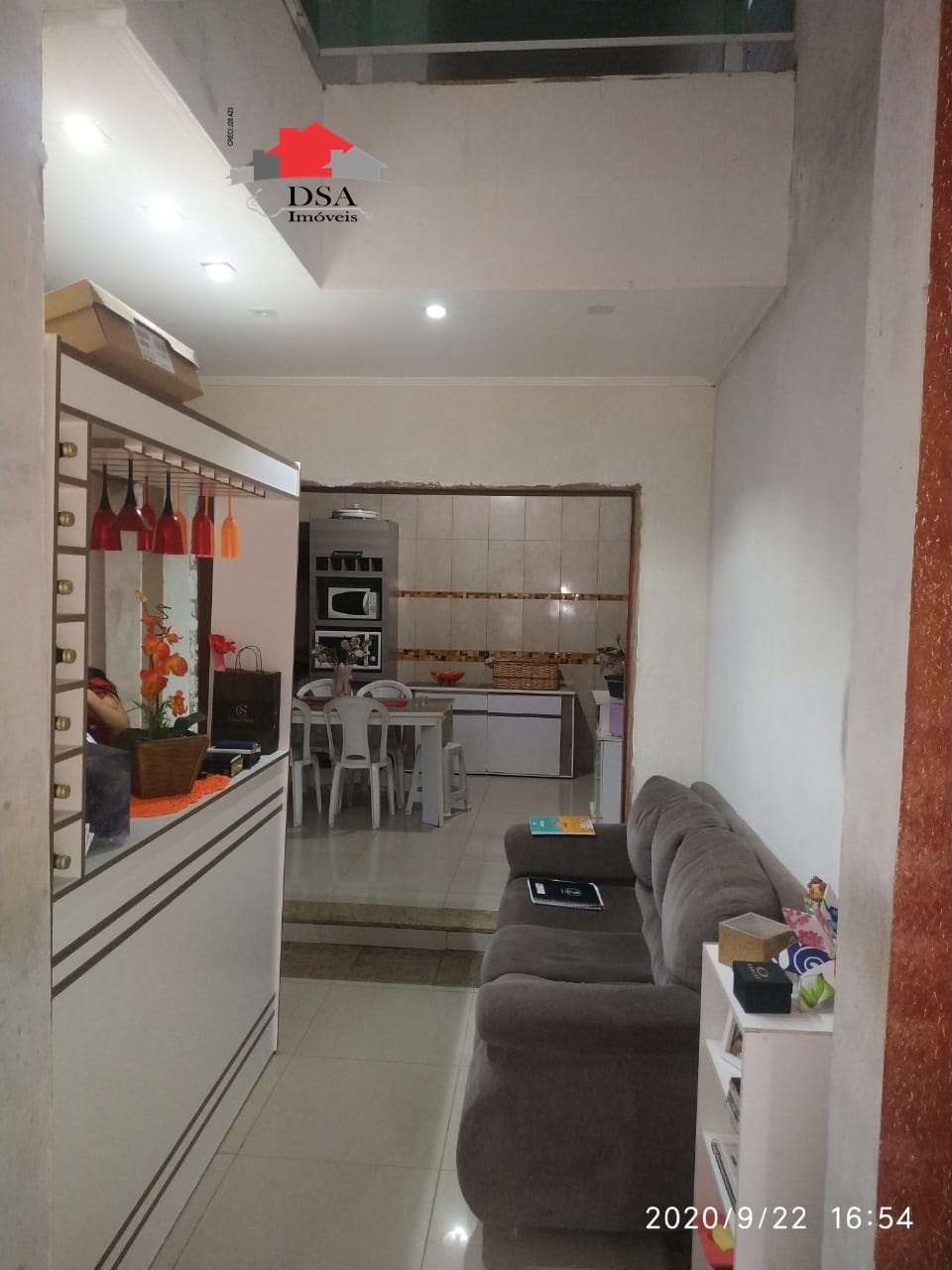 Casa à venda com 4 quartos, 200m² - Foto 8