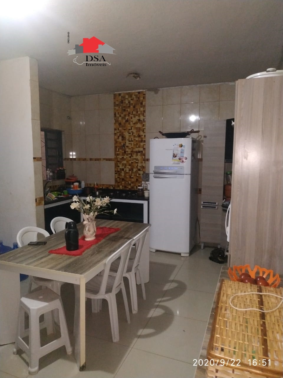 Casa à venda com 4 quartos, 200m² - Foto 10