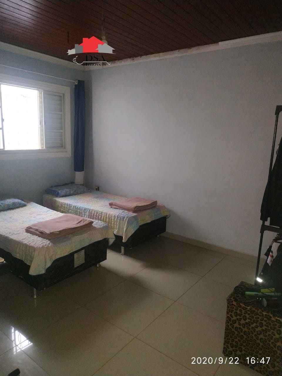 Casa à venda com 4 quartos, 200m² - Foto 32