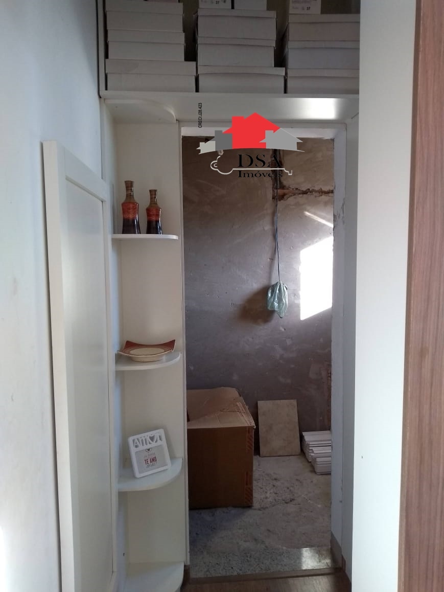 Casa à venda com 4 quartos, 200m² - Foto 44