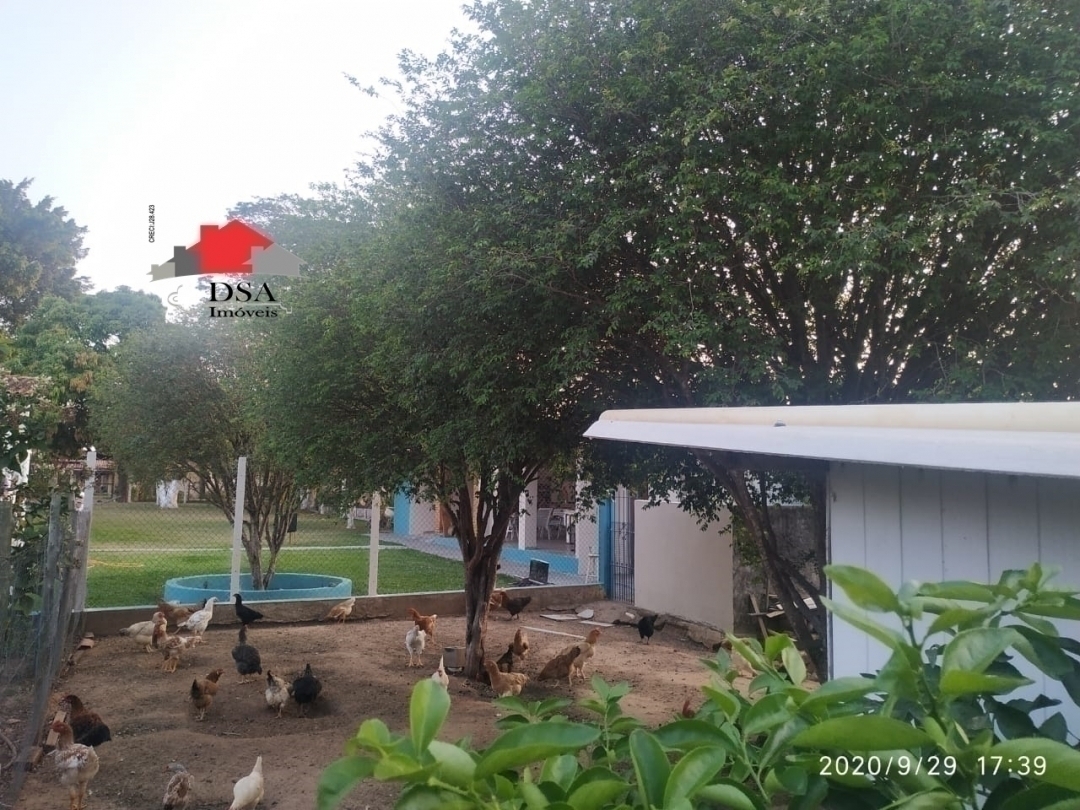 Chácara à venda com 3 quartos, 170m² - Foto 3