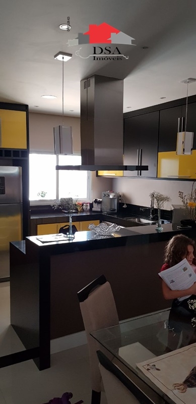 Casa à venda com 3 quartos, 229m² - Foto 13