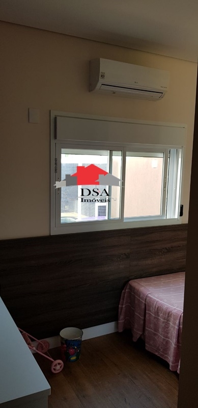 Casa à venda com 3 quartos, 229m² - Foto 10