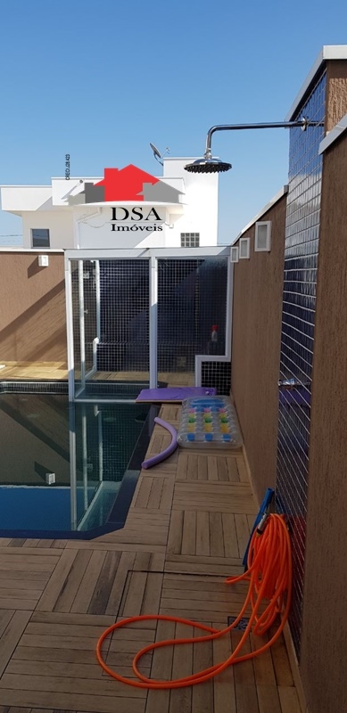 Casa à venda com 3 quartos, 229m² - Foto 15