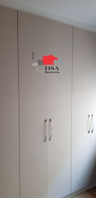 Casa à venda com 3 quartos, 229m² - Foto 9