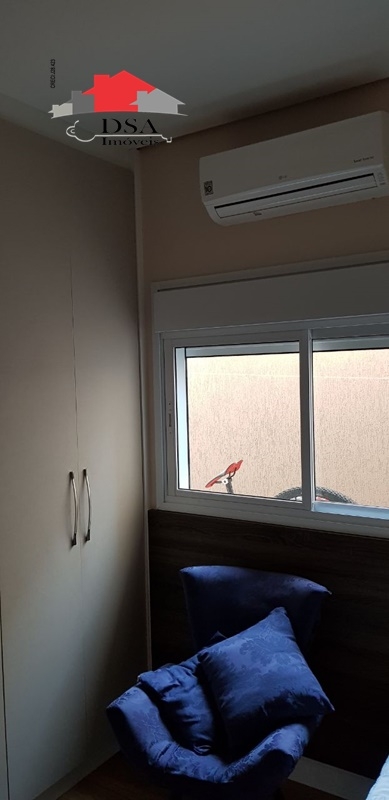 Casa à venda com 3 quartos, 229m² - Foto 8