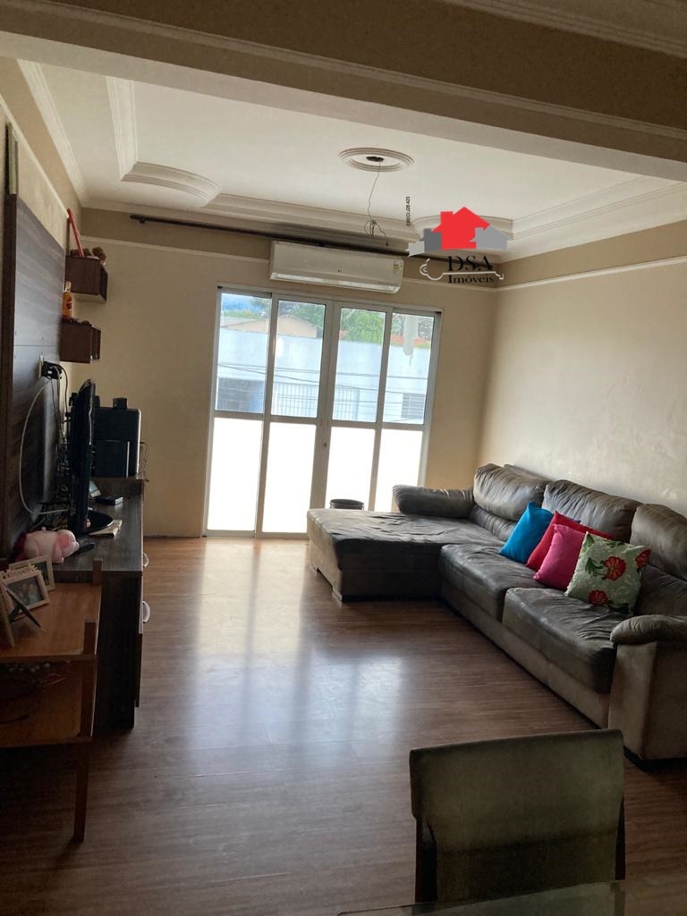 Casa à venda com 3 quartos, 270m² - Foto 8