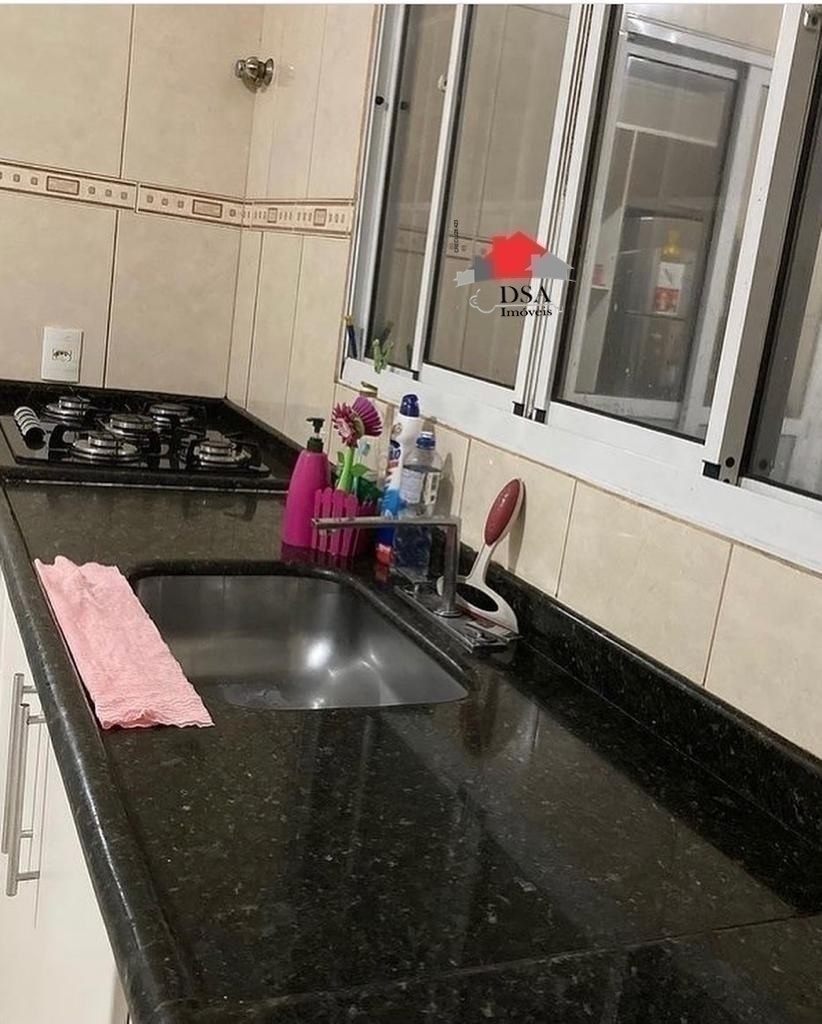 Casa à venda com 3 quartos, 270m² - Foto 5