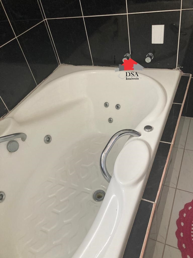 Casa à venda com 3 quartos, 270m² - Foto 6