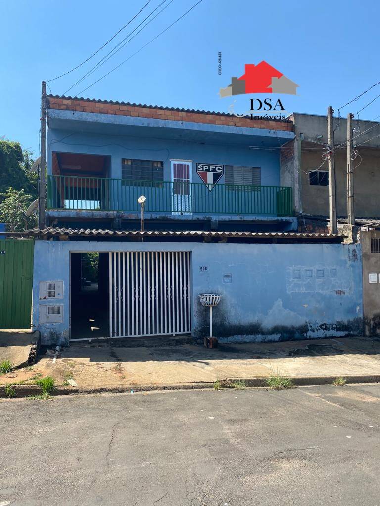 Casa, 3 quartos, 325 m² - Foto 1