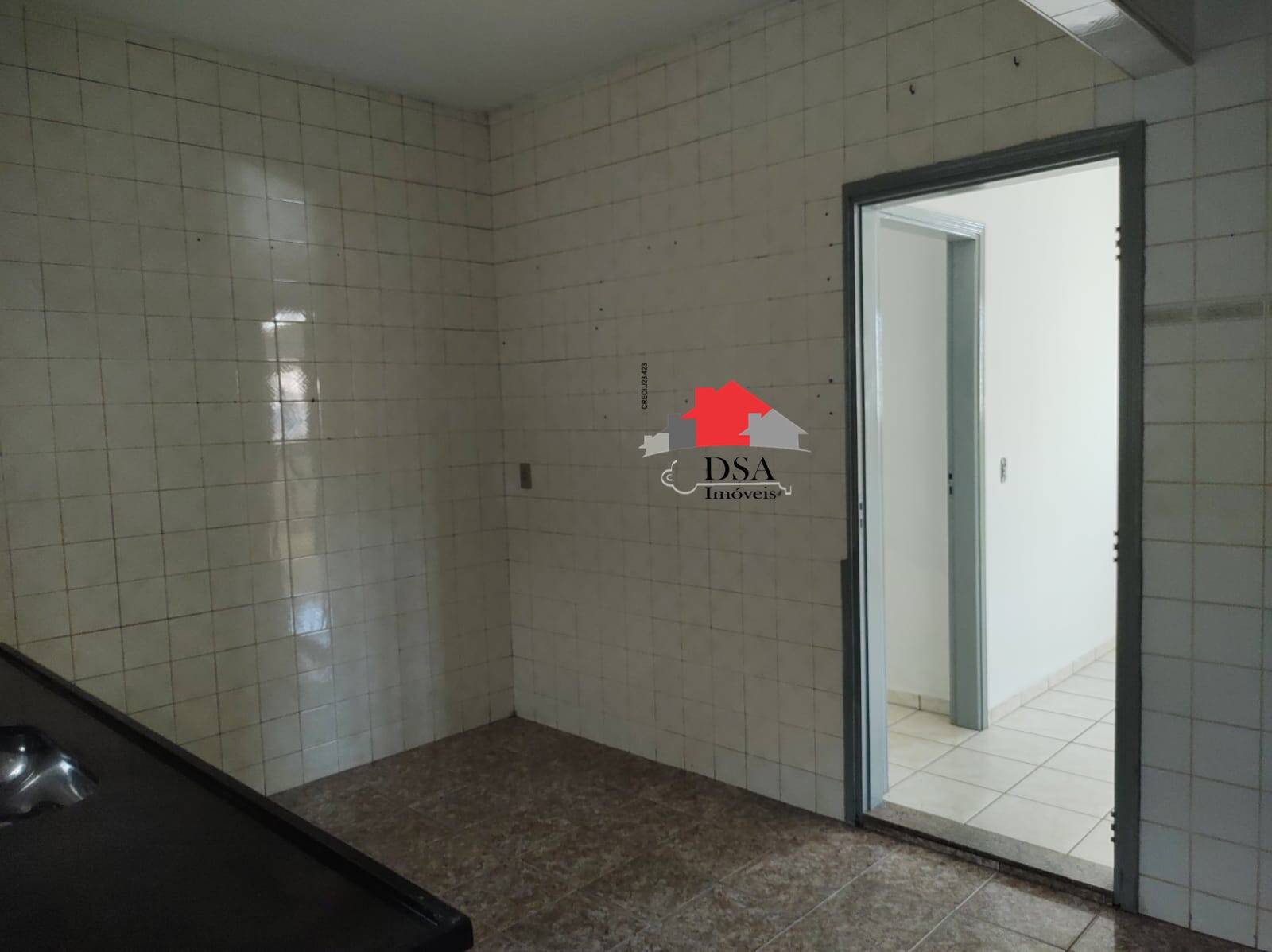 Casa à venda com 3 quartos, 173m² - Foto 6