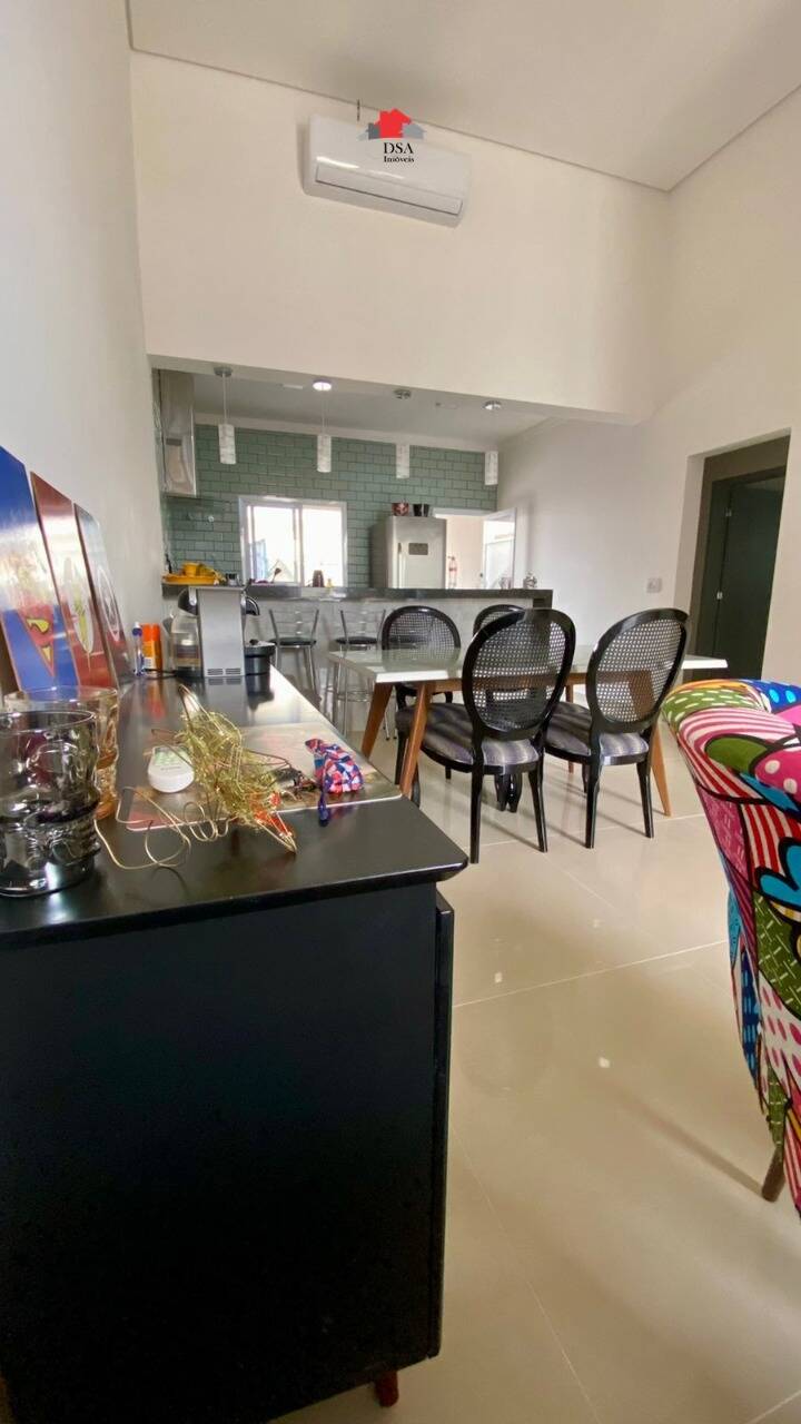 Casa à venda com 3 quartos, 160m² - Foto 8