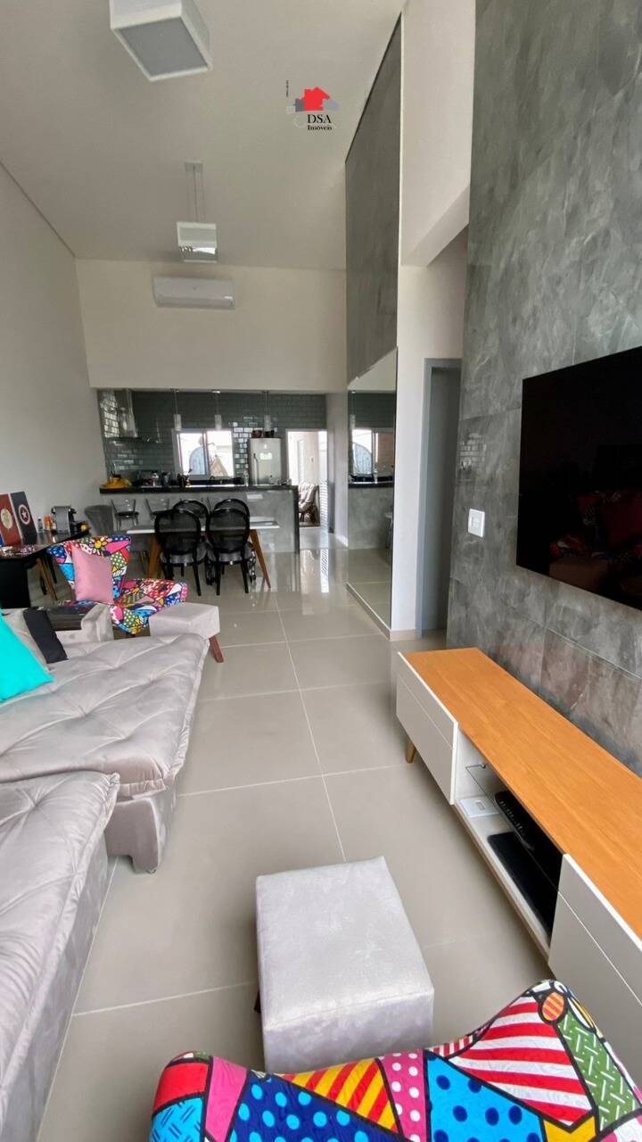 Casa à venda com 3 quartos, 160m² - Foto 3