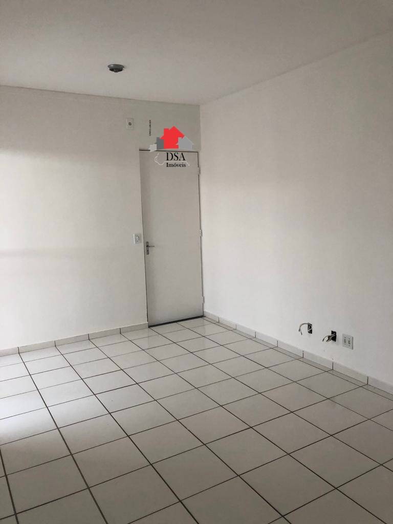 Apartamento à venda com 2 quartos, 50m² - Foto 2