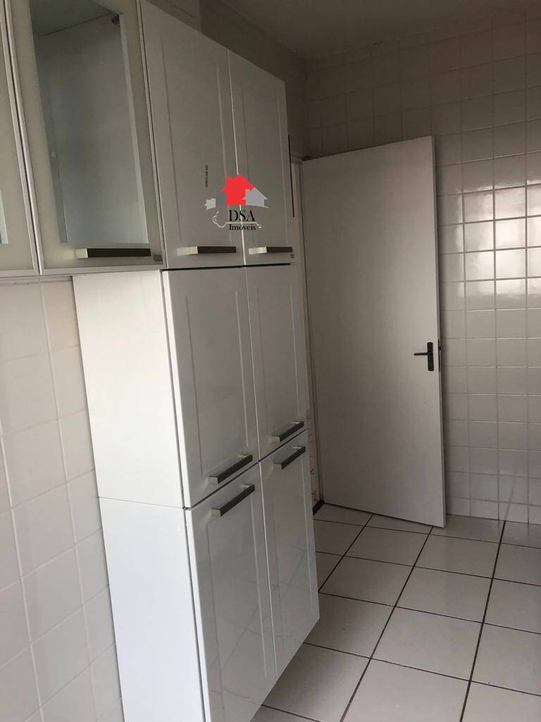 Apartamento à venda com 2 quartos, 50m² - Foto 11