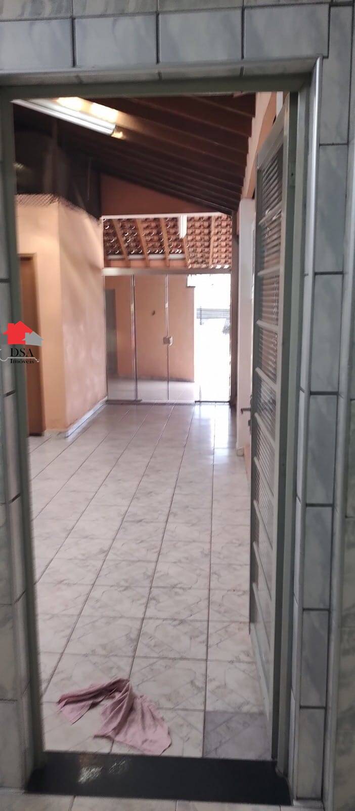 Casa à venda e aluguel com 4 quartos, 217m² - Foto 10