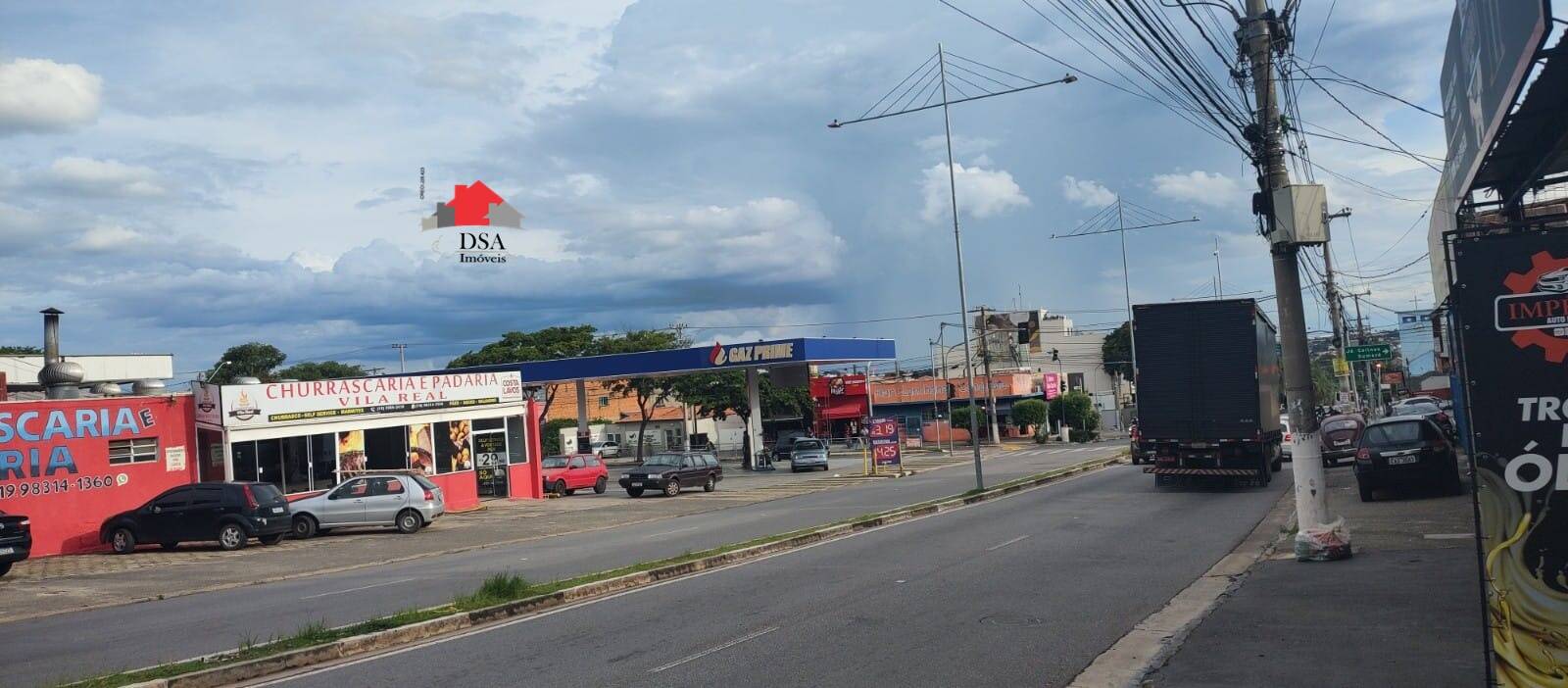 Casa à venda e aluguel com 4 quartos, 217m² - Foto 4