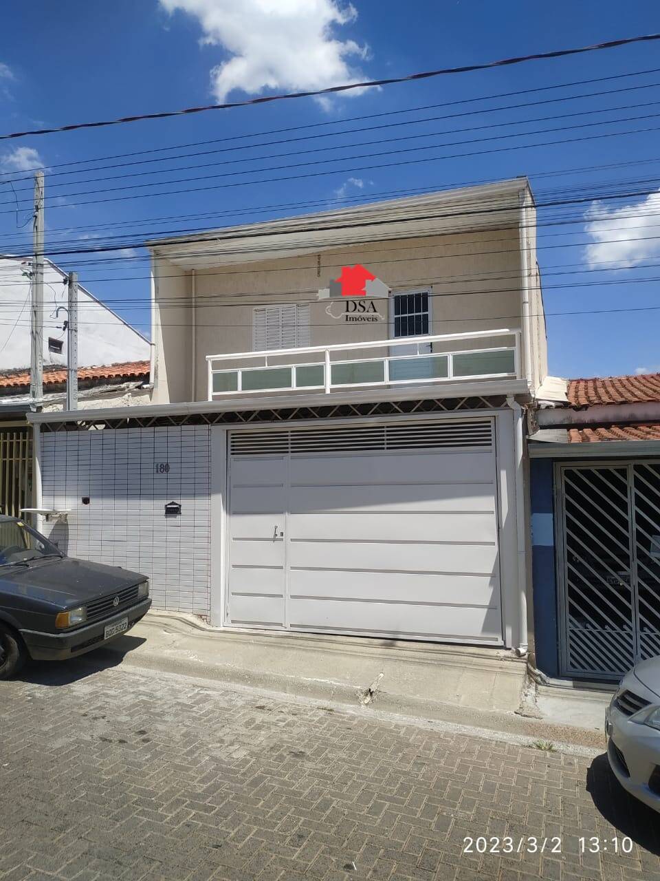 Casa à venda com 2 quartos, 150m² - Foto 1