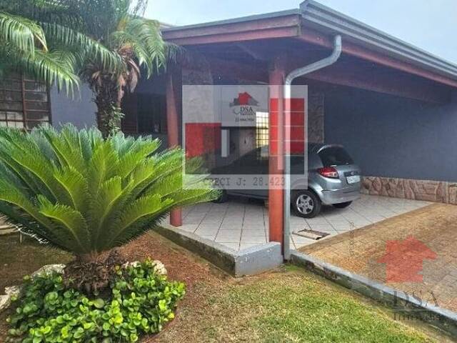 #CA0657 - Casa para Venda em Valinhos - SP - 2