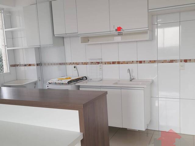 Venda em Vila São Francisco - Hortolândia