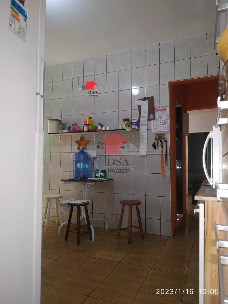 Casa à venda com 2 quartos, 90m² - Foto 12