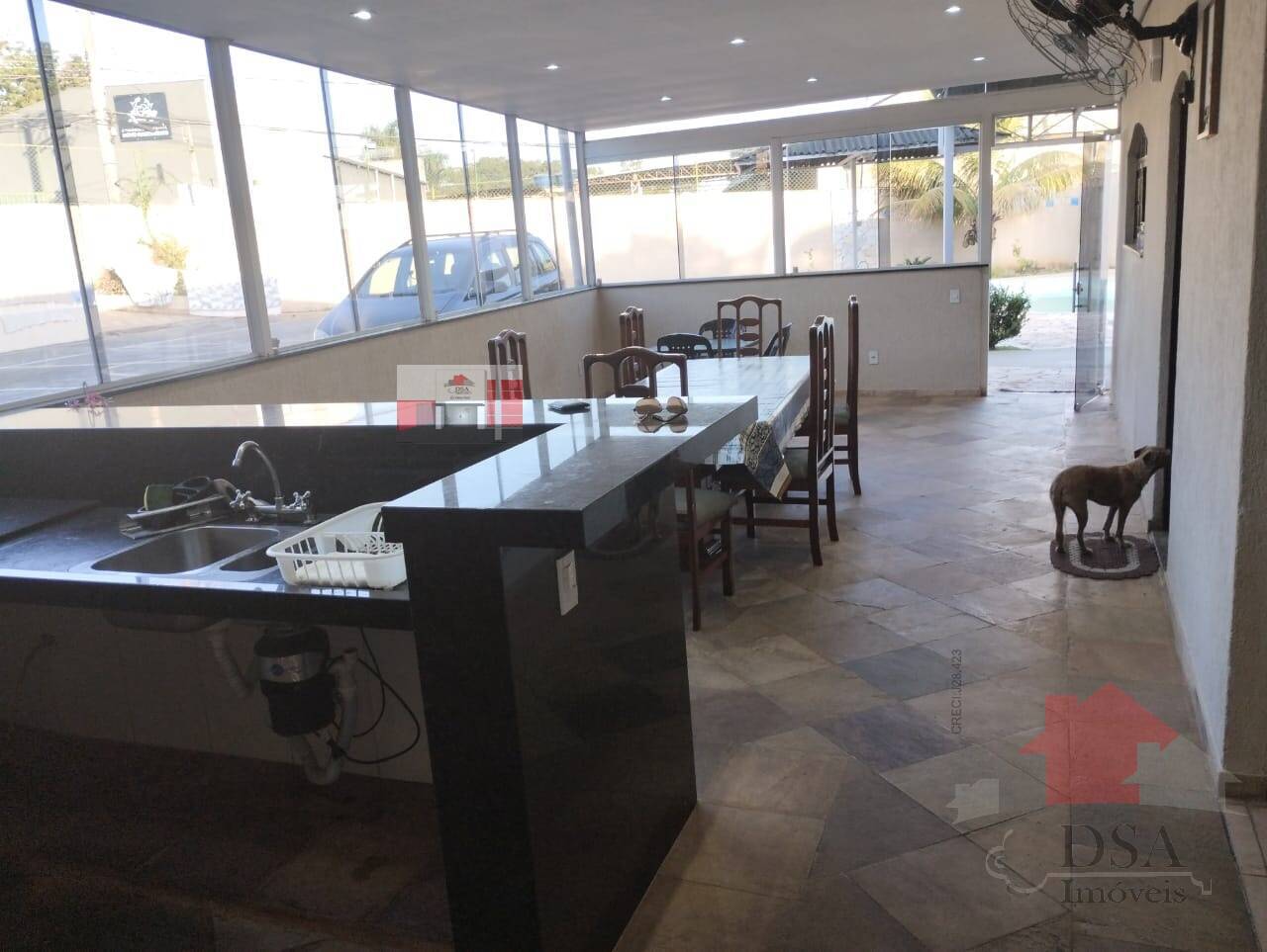 Chácara à venda e aluguel com 3 quartos, 580m² - Foto 1