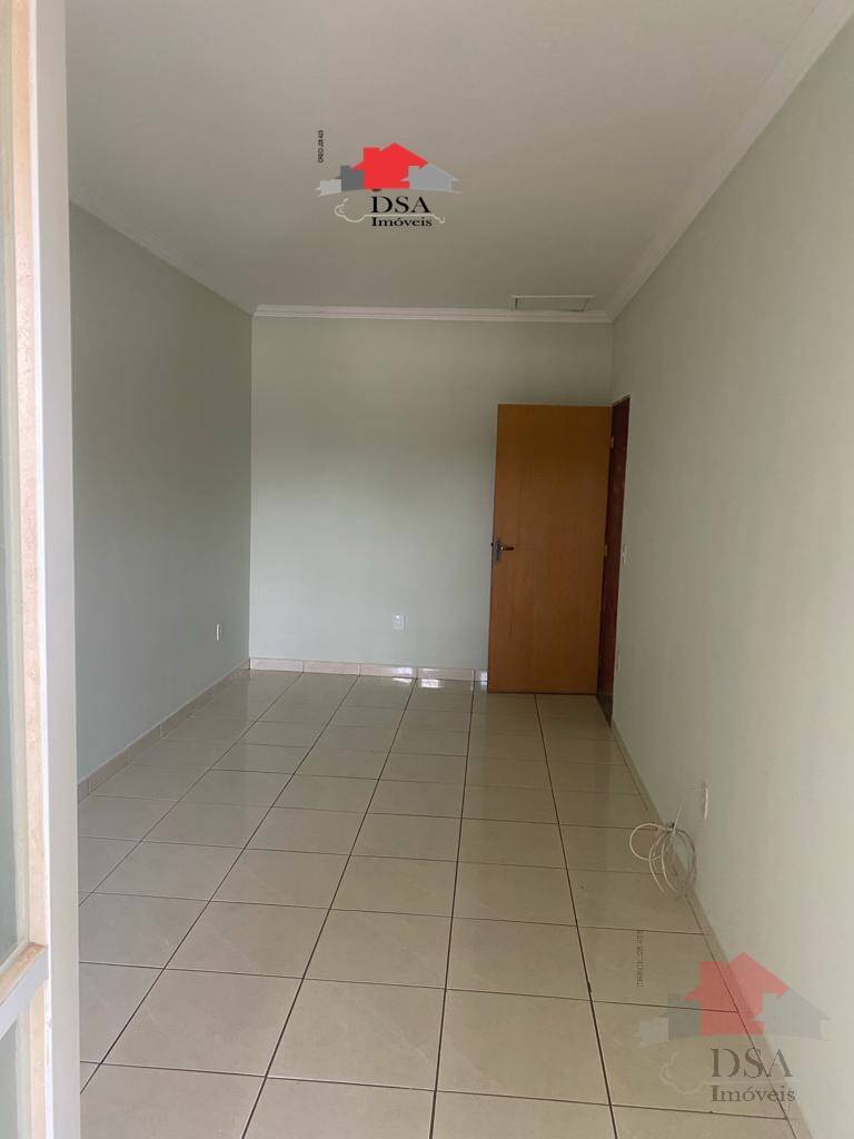 Casa para alugar com 2 quartos, 80m² - Foto 14