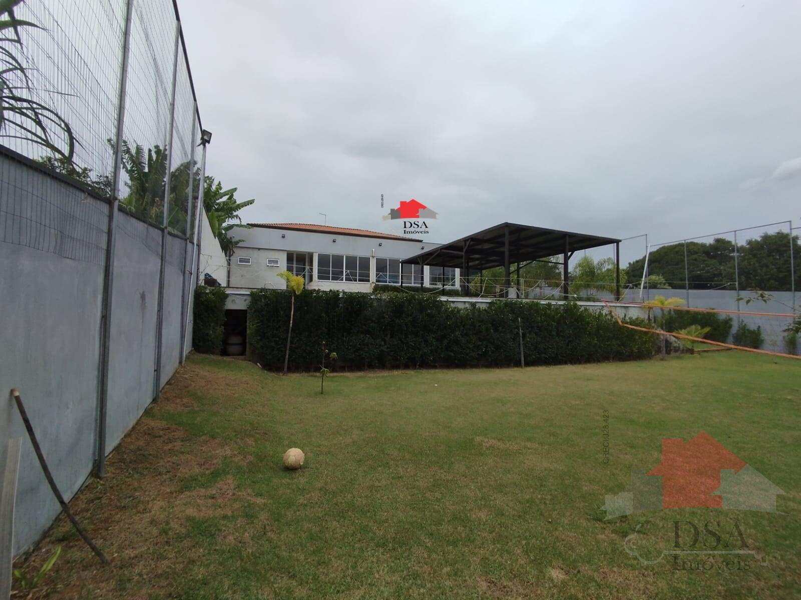 Chácara à venda com 5 quartos, 200m² - Foto 15