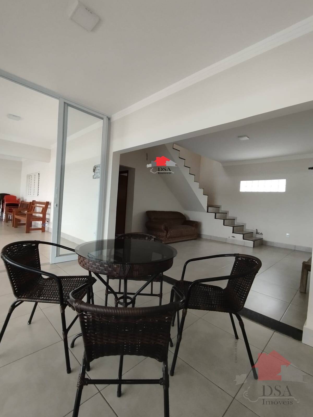 Chácara à venda com 5 quartos, 200m² - Foto 35