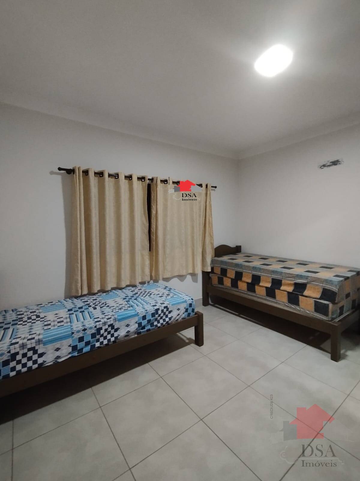Chácara à venda com 5 quartos, 200m² - Foto 59