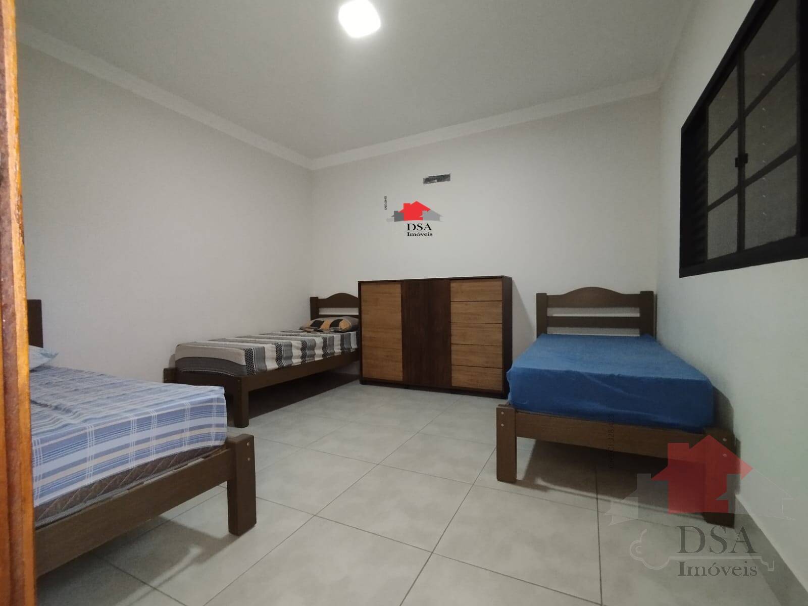 Chácara à venda com 5 quartos, 200m² - Foto 67