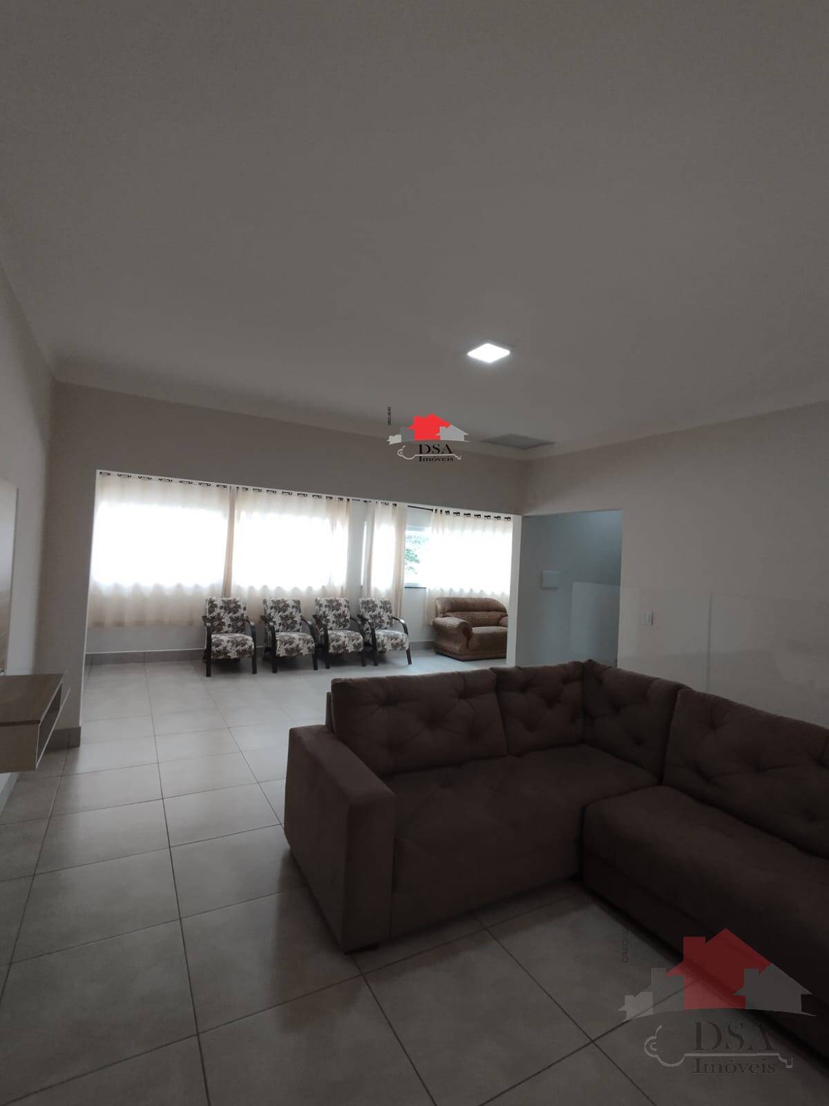 Chácara à venda com 5 quartos, 200m² - Foto 56