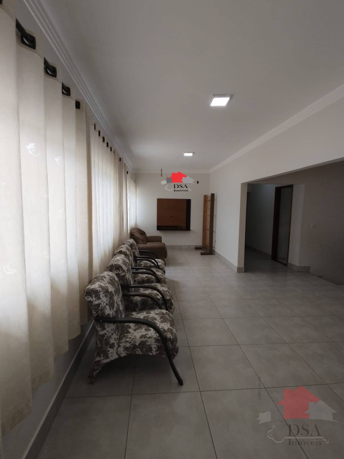Chácara à venda com 5 quartos, 200m² - Foto 54