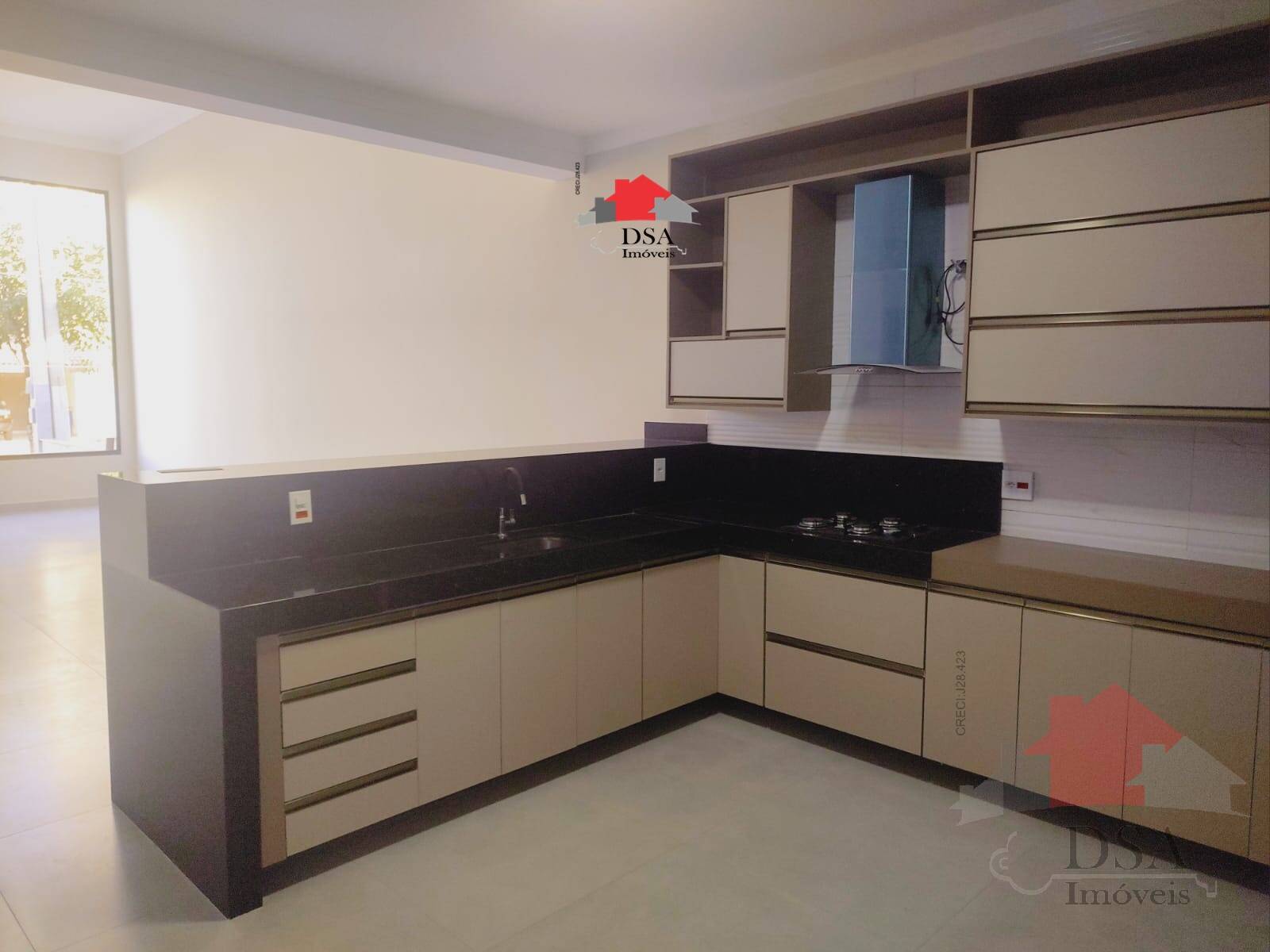 Casa à venda com 3 quartos, 156m² - Foto 5