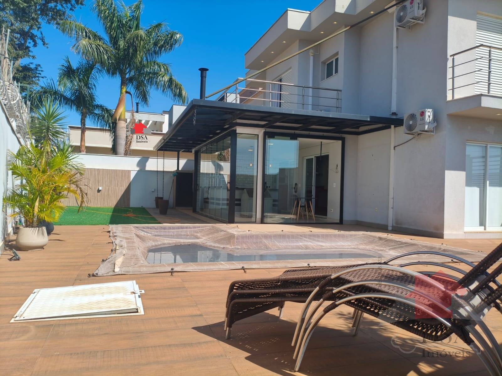 Casa, 3 quartos, 236 m² - Foto 2