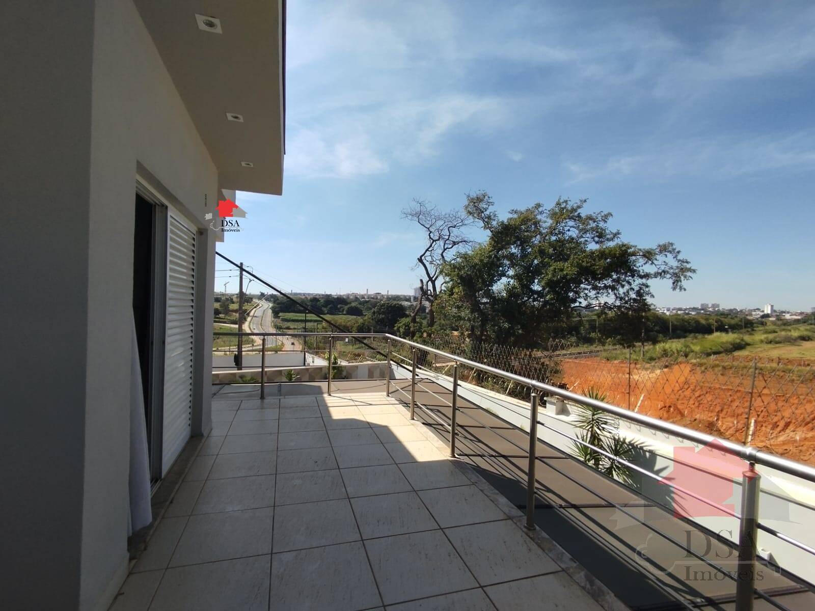 Casa para alugar com 3 quartos, 236m² - Foto 16