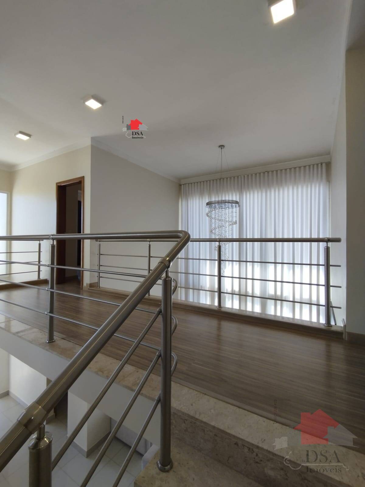 Casa para alugar com 3 quartos, 236m² - Foto 35