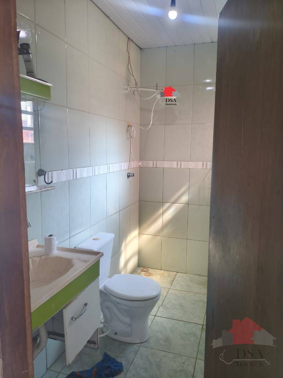 Casa à venda com 3 quartos, 200m² - Foto 14