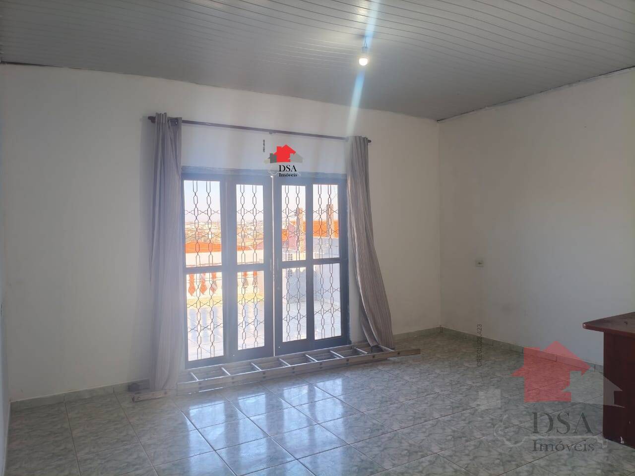 Casa à venda com 3 quartos, 200m² - Foto 15