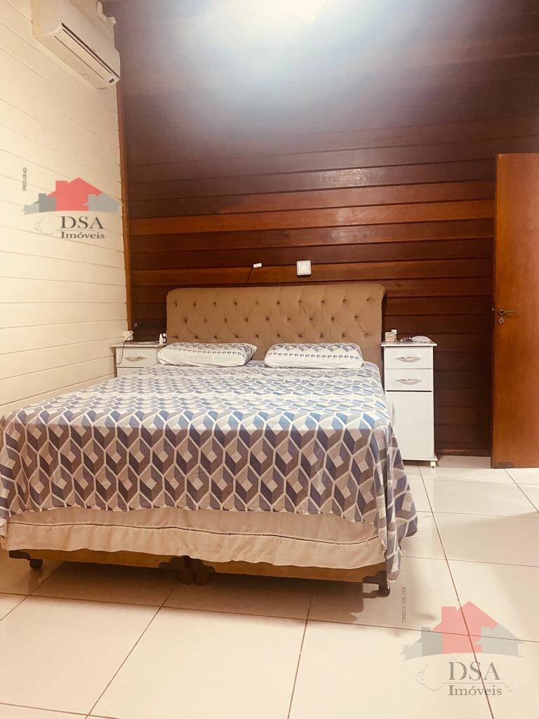 Casa para alugar com 3 quartos, 237m² - Foto 72