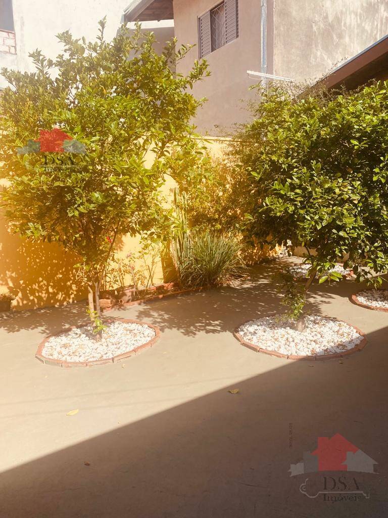 Casa para alugar com 3 quartos, 237m² - Foto 98