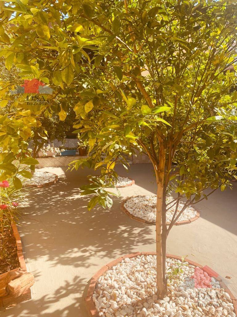 Casa para alugar com 3 quartos, 237m² - Foto 99