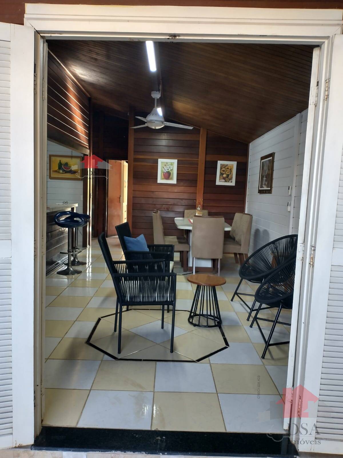 Casa para alugar com 3 quartos, 237m² - Foto 29