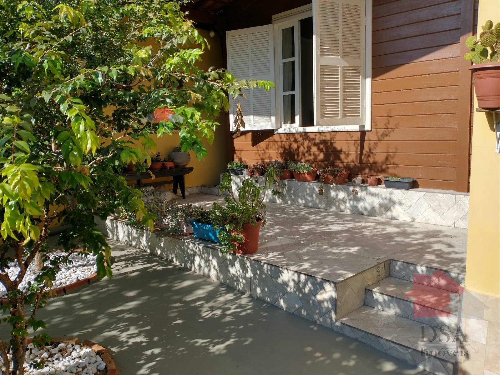 Casa para alugar com 3 quartos, 237m² - Foto 36
