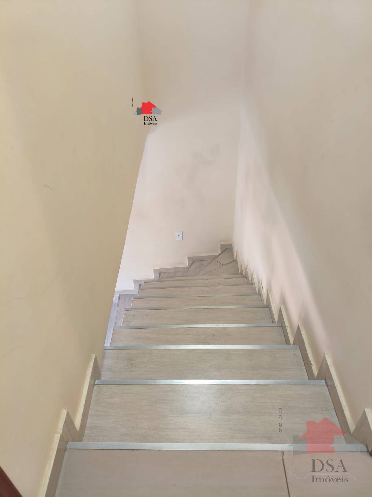 Casa para alugar com 3 quartos, 90m² - Foto 11