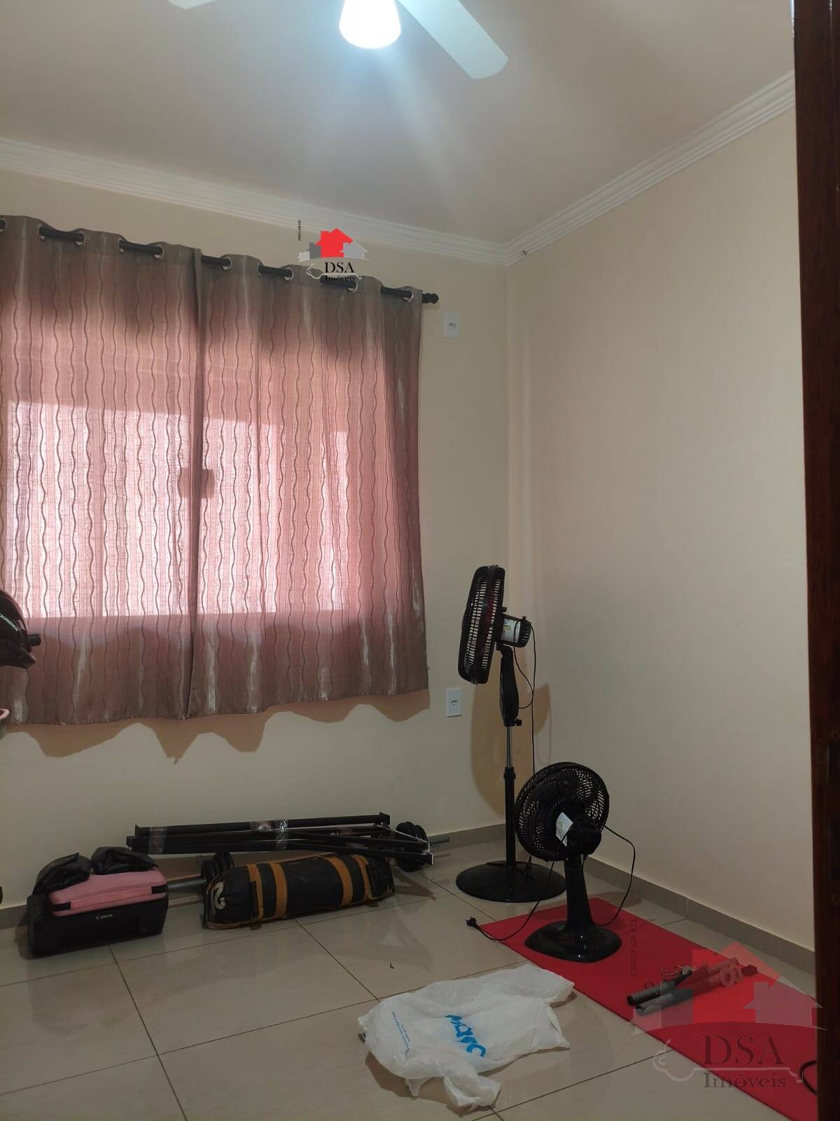 Casa para alugar com 3 quartos, 90m² - Foto 8