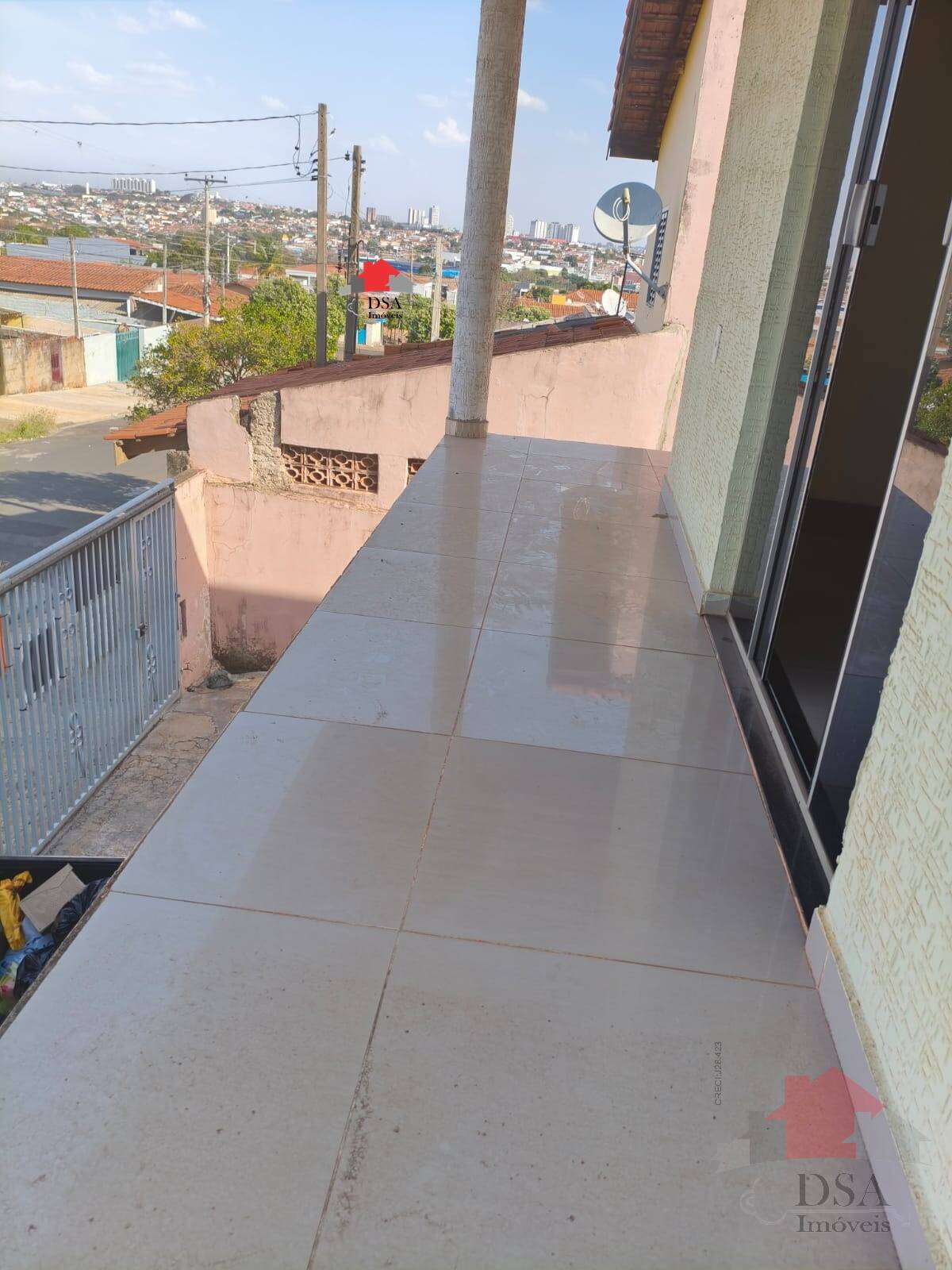 Casa para alugar com 3 quartos, 90m² - Foto 14