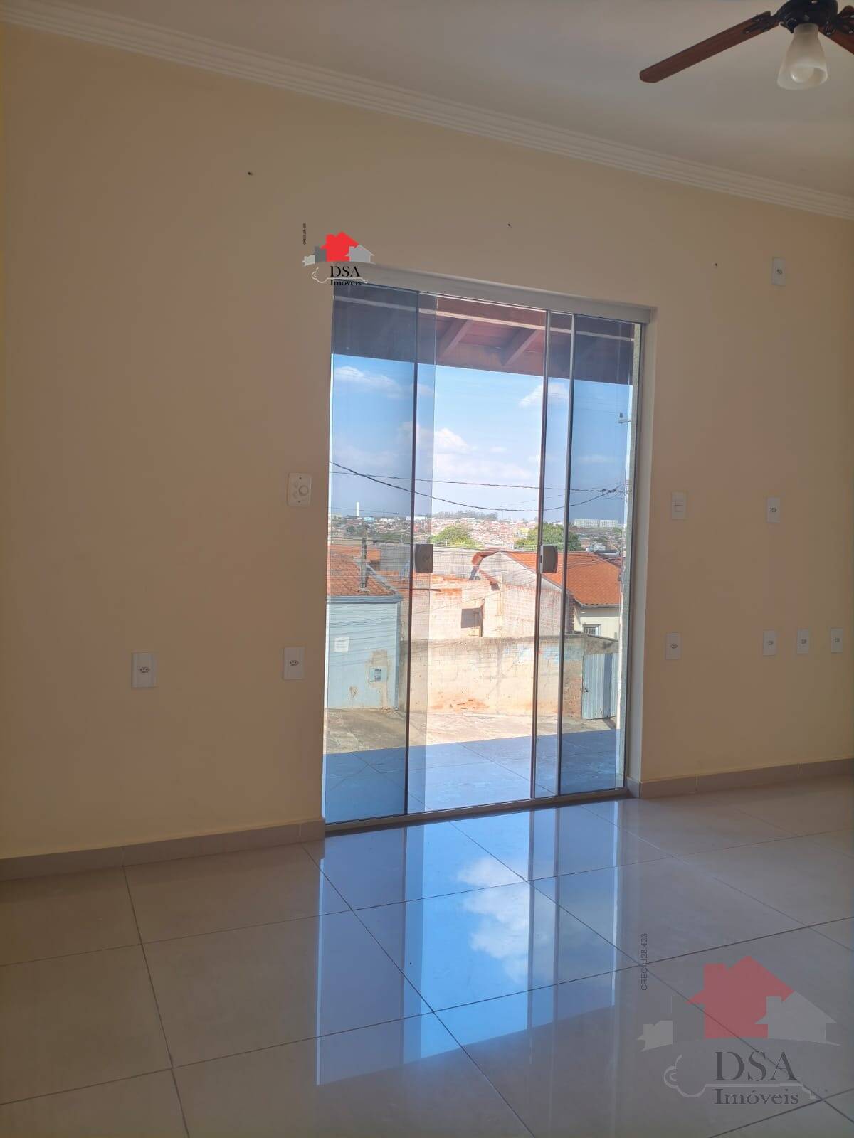 Casa para alugar com 3 quartos, 90m² - Foto 16